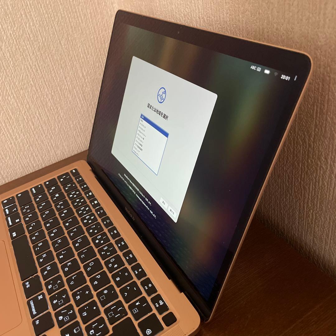 MacBook本体 MacBook Air 2020 256GB Intel Core i3 8GB
