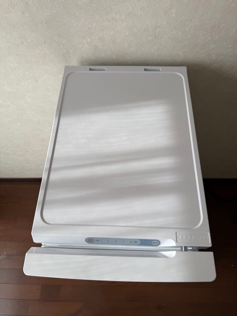 【値下げ】アイリスオーヤマ 冷凍庫 2023年製 IUSN-8A-W