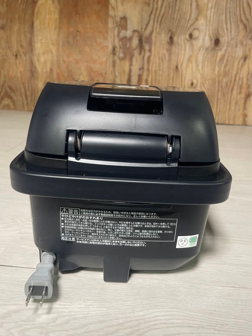 2025年製 TOSHIBA 炊飯器 RC-6PXV 3合炊き