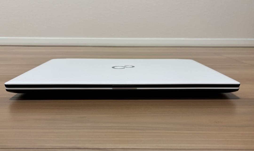 Windowsノート本体 FMVA500FW2