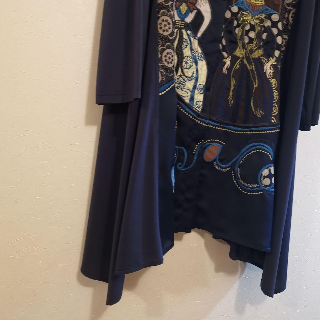 【美品】トクコプルミエヴォル　ネイビーチュニック