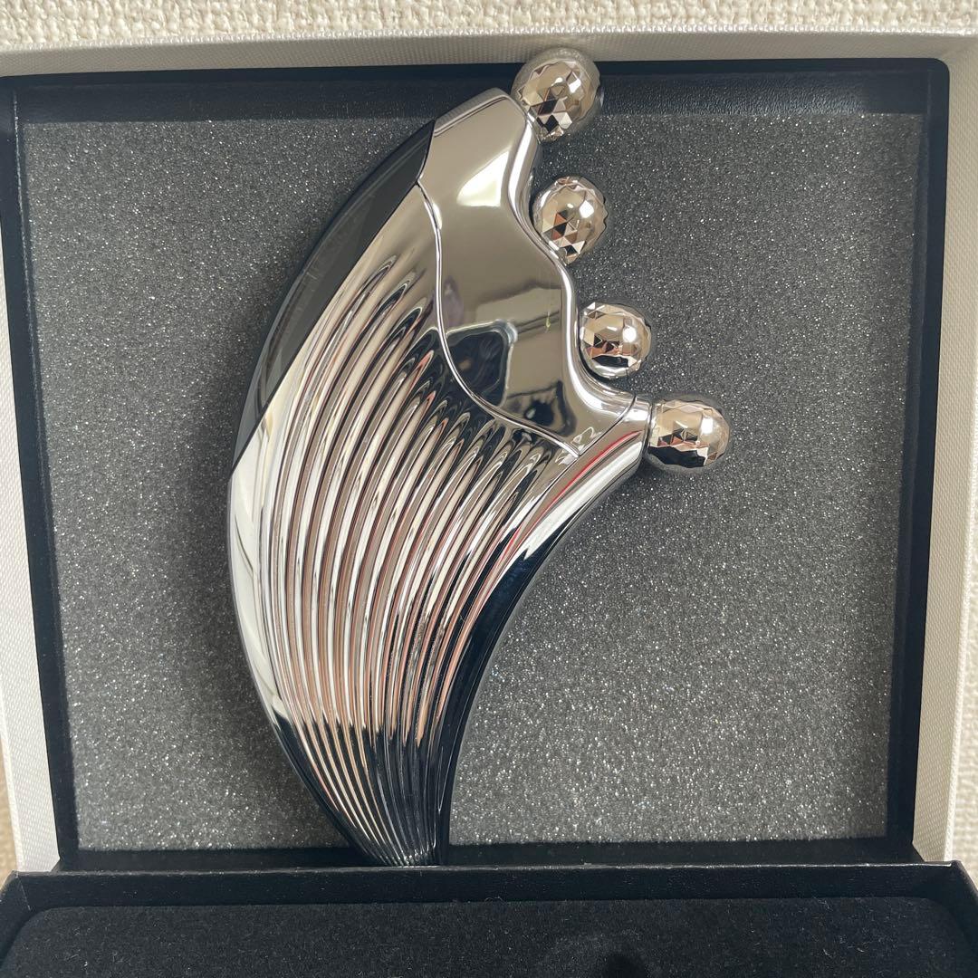 Refa 4 caxa ray リファフォーカッサレイ