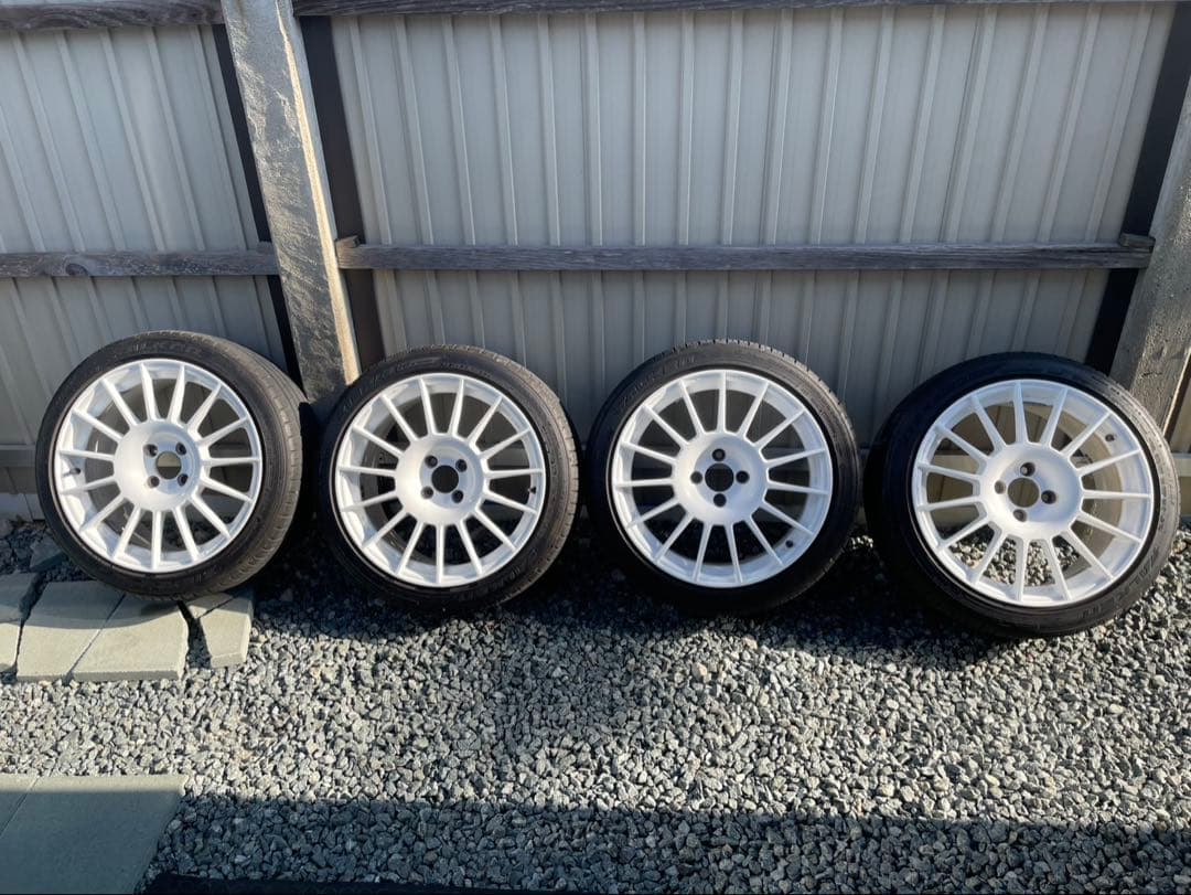 エンケイ　ENKEI RC-T4 17インチ　7.5J＋41