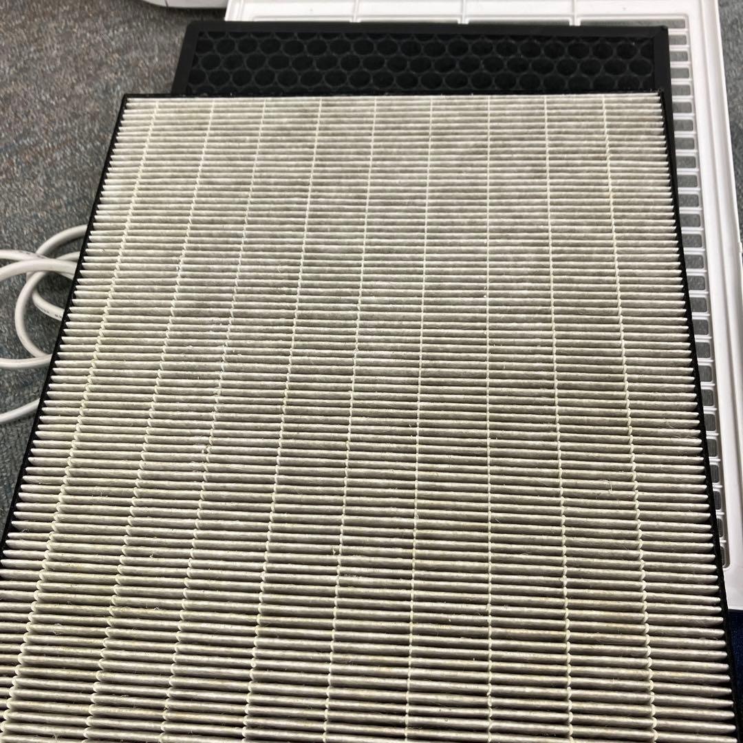 SHARP 空気清浄除湿機 シャープ CV-EF120-W 2015年製