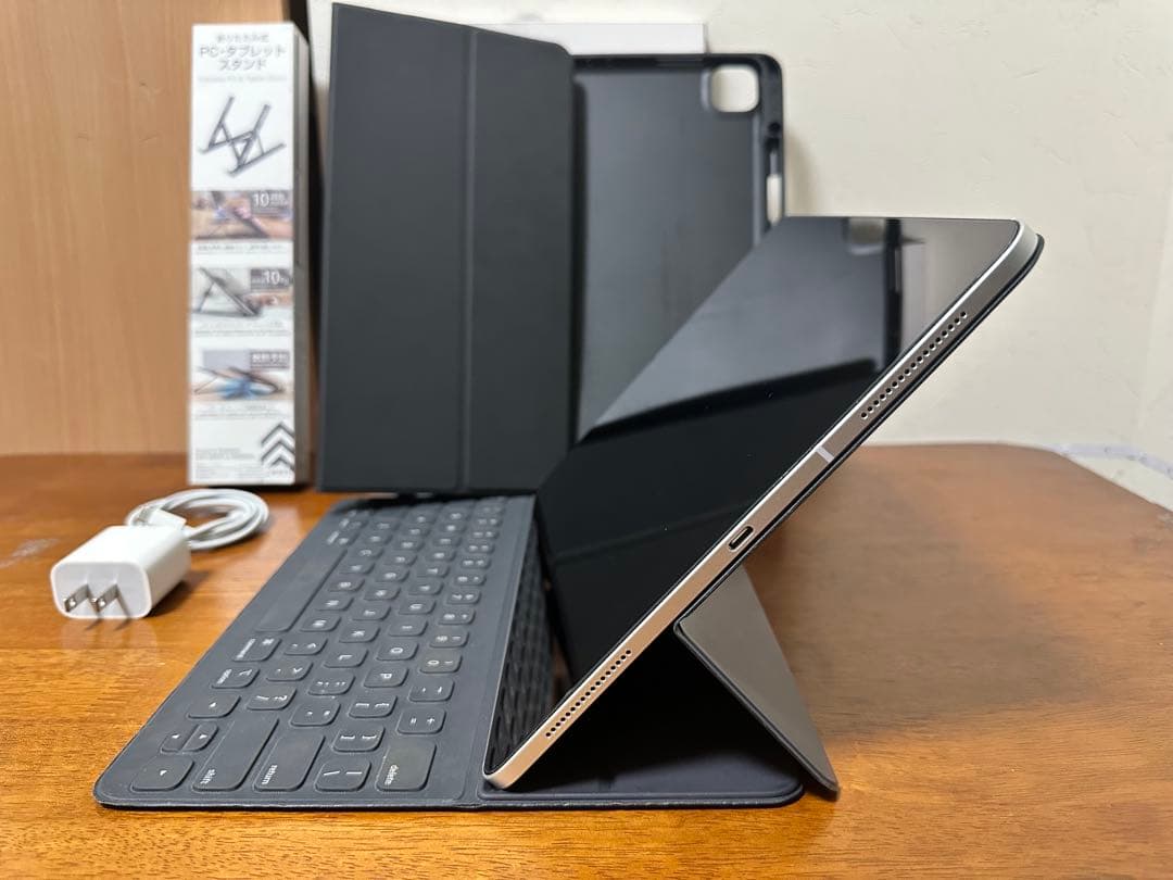 【極美品】ipad pro 12.9 第3世代 1TB Wifi+ SIMフリー