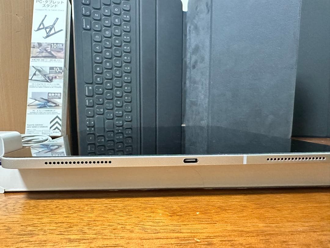 【極美品】ipad pro 12.9 第3世代 1TB Wifi+ SIMフリー