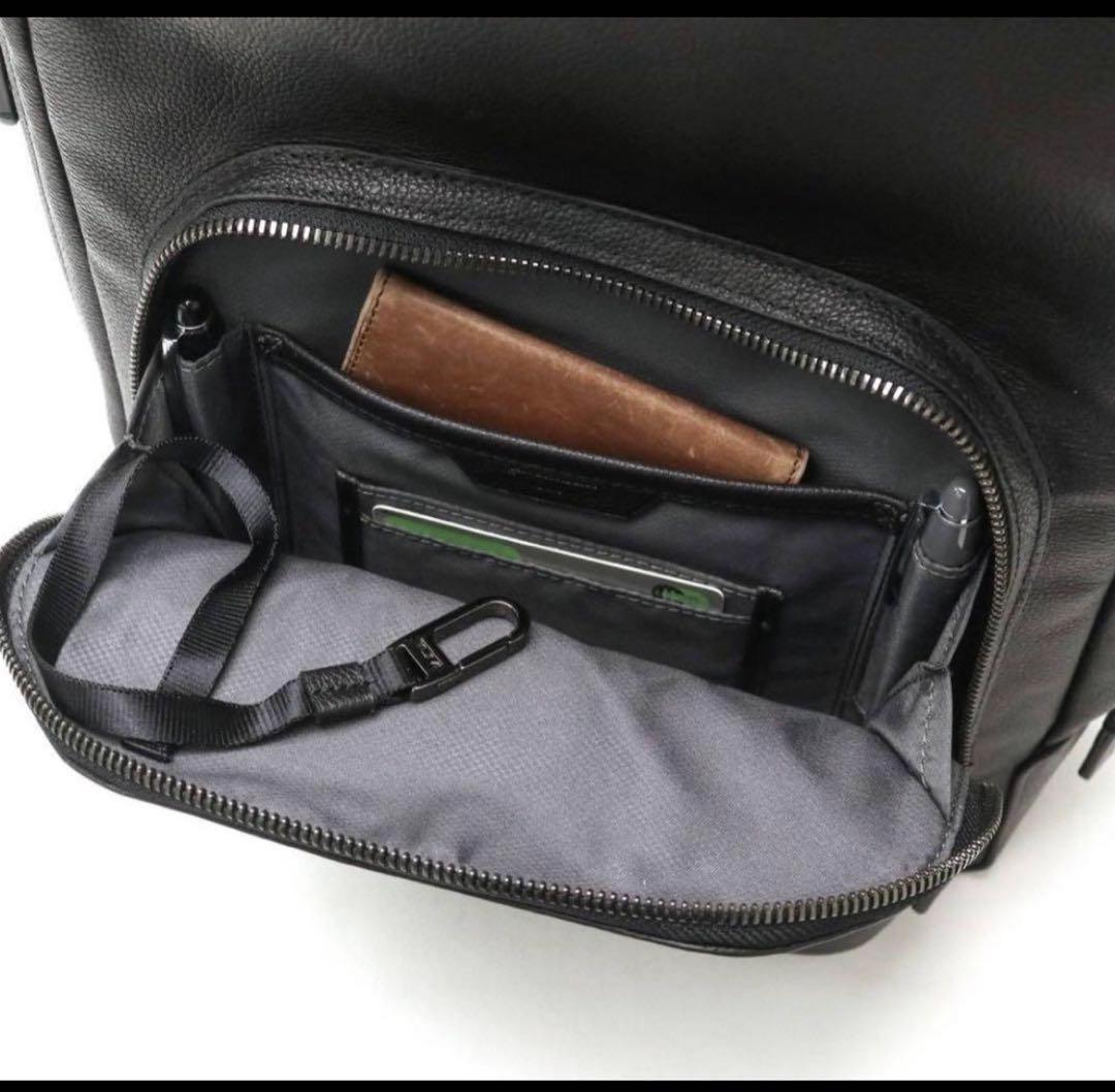 TUMI オールレザー　リュック　A4収納　希少サイズ