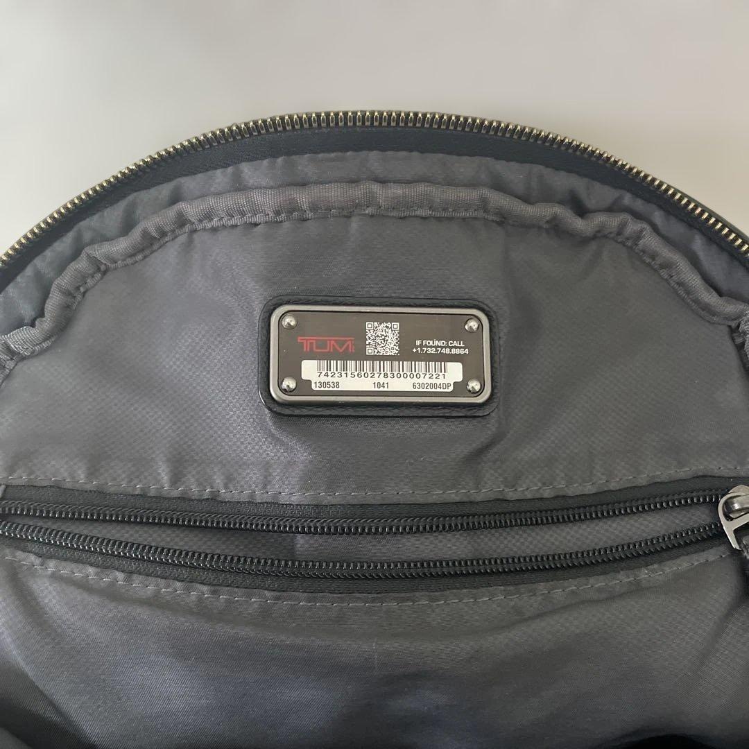 TUMI オールレザー　リュック　A4収納　希少サイズ