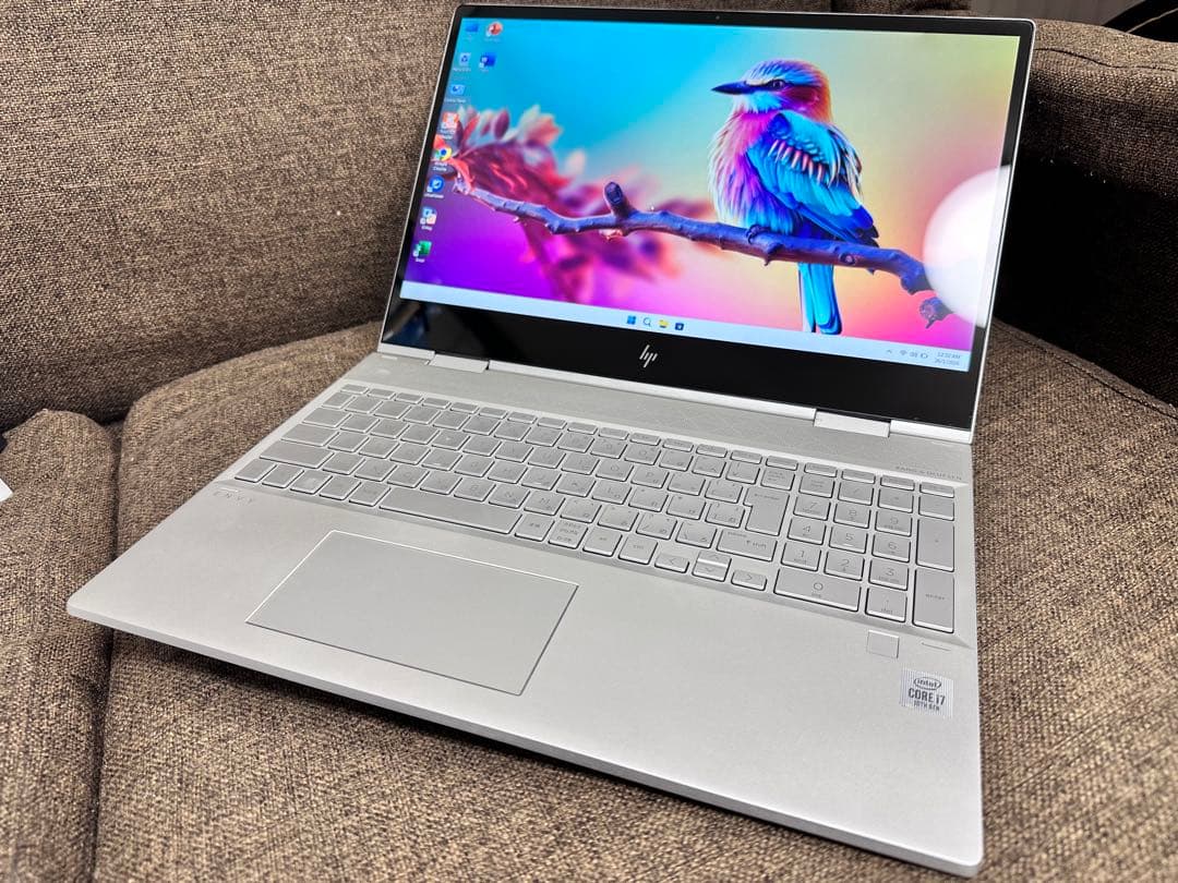 HP Envy 15 2in1 ノートPC i7-10世代　 16GB
