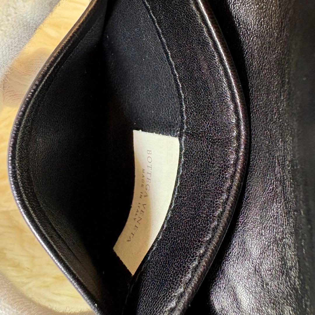 大人気 BOTTEGA VENETA イントレチャート 名刺入れ ブラック