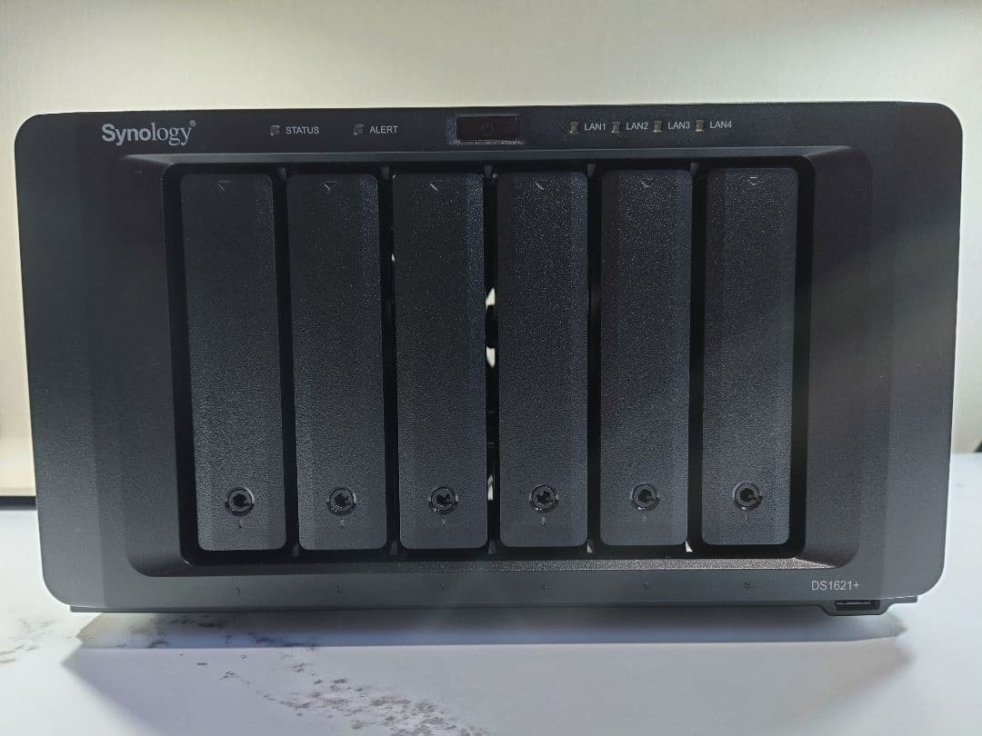 外付けハードディスク・ドライブ Synology NAS DS1621+