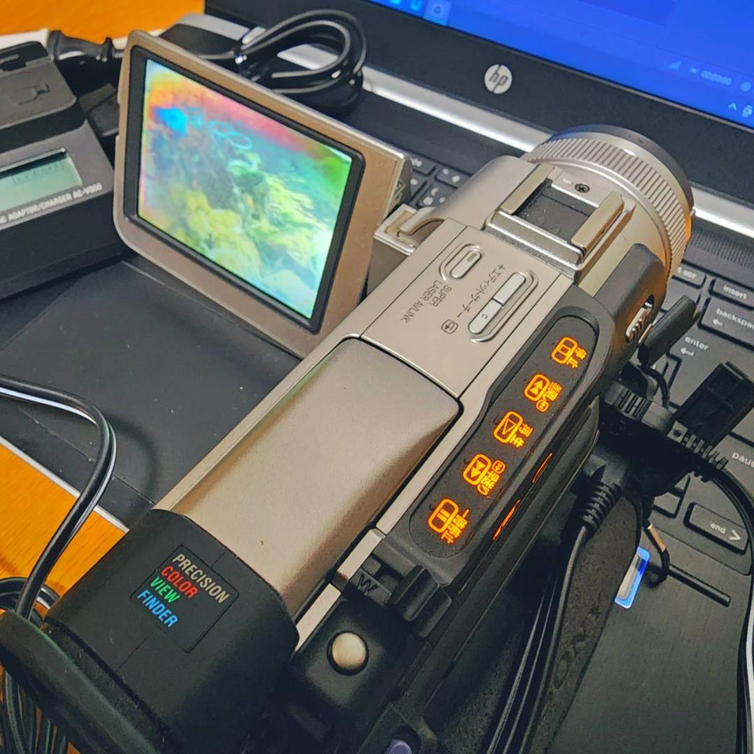 【動作確認済】高画質 SONY MiniDV ビデオカメラ DCR-TRV20