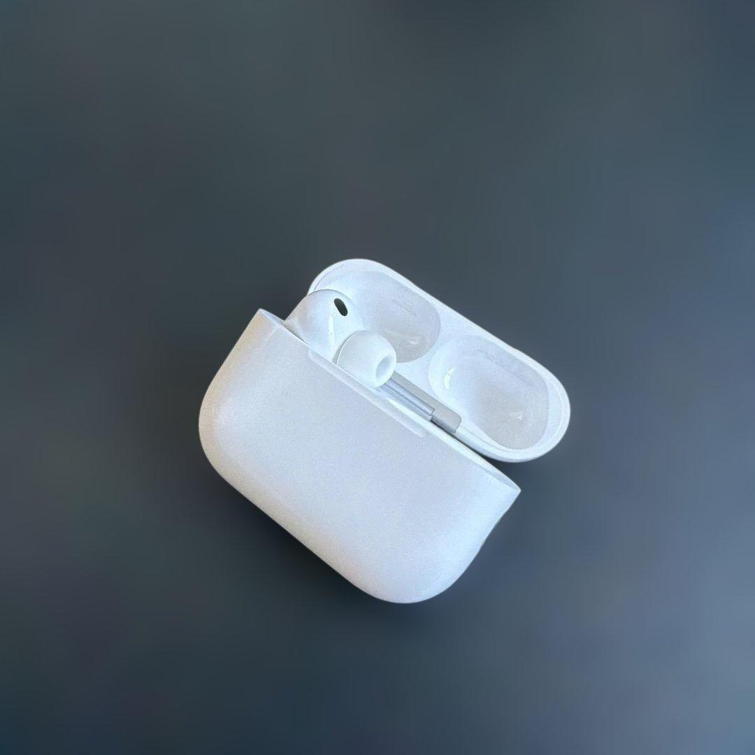 Apple AirPods3（充電器本体+左耳イヤホン+付属品）