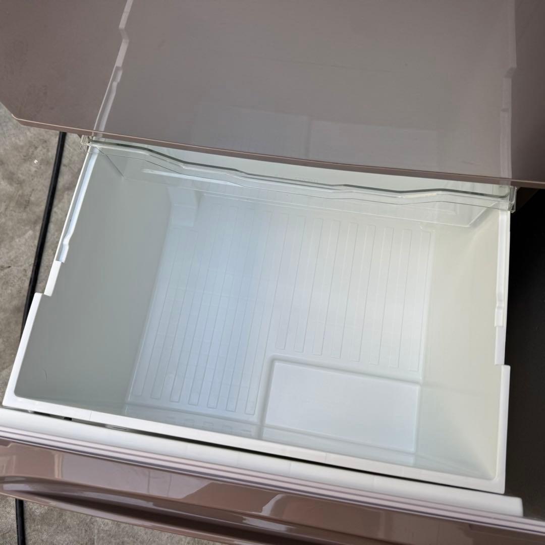 213⭐️2017年製★東芝　冷蔵庫　大型　3ドア　自動製氷　363L