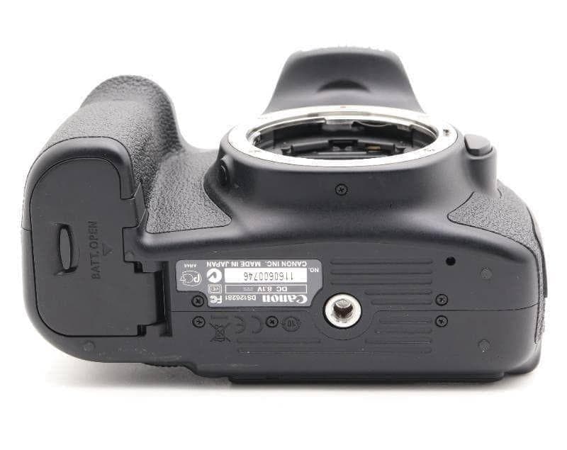 ■完動品 Canon EOS 60D デジタル一眼レフカメラ