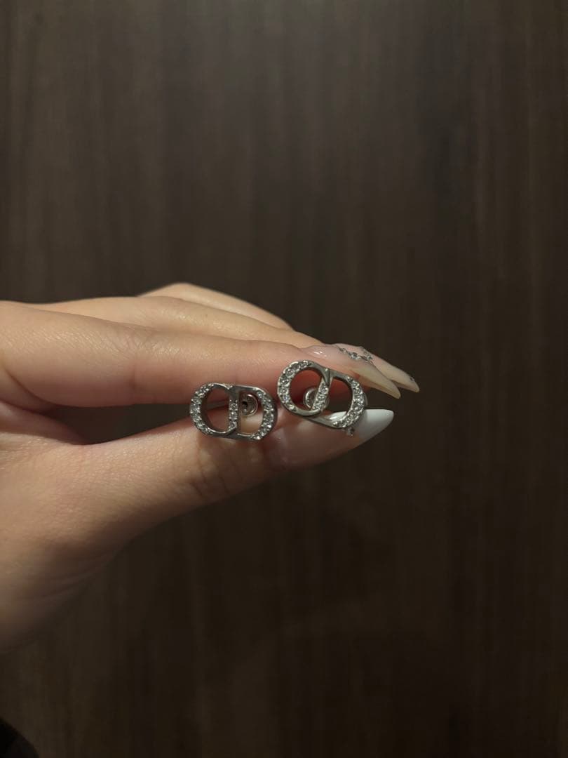 【新品・未使用】Dior ディオール CD Iconピアス シルバー＆クリスタル