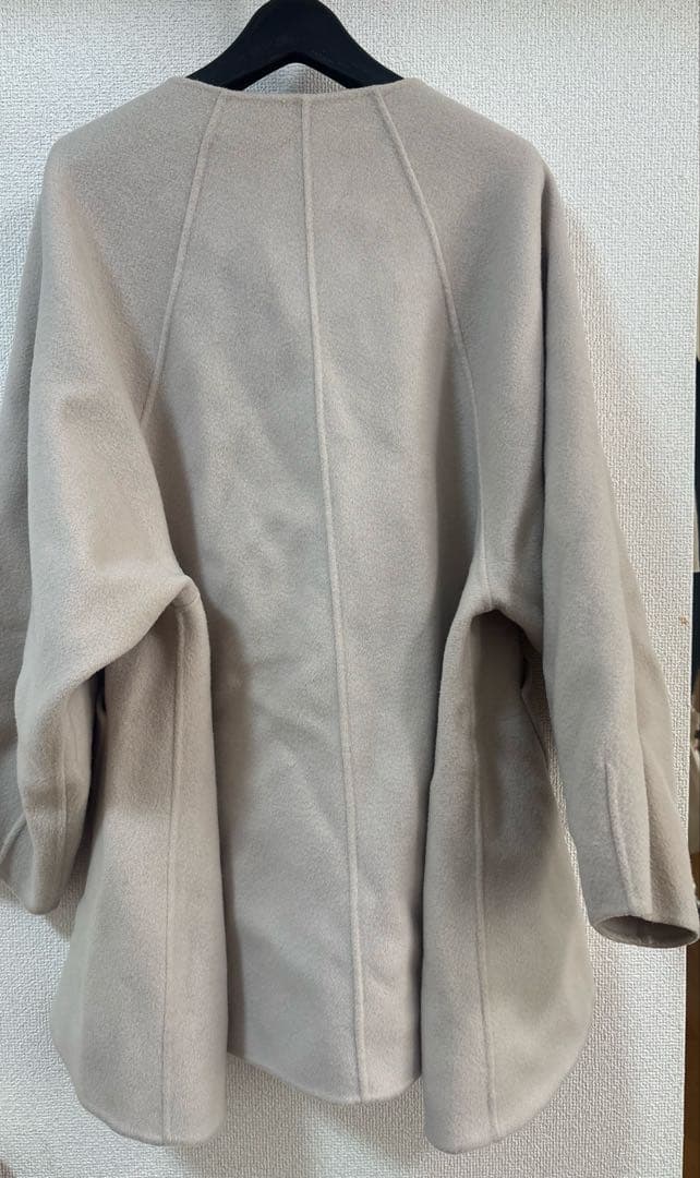 ライトラグランフレアコート　グレージュ