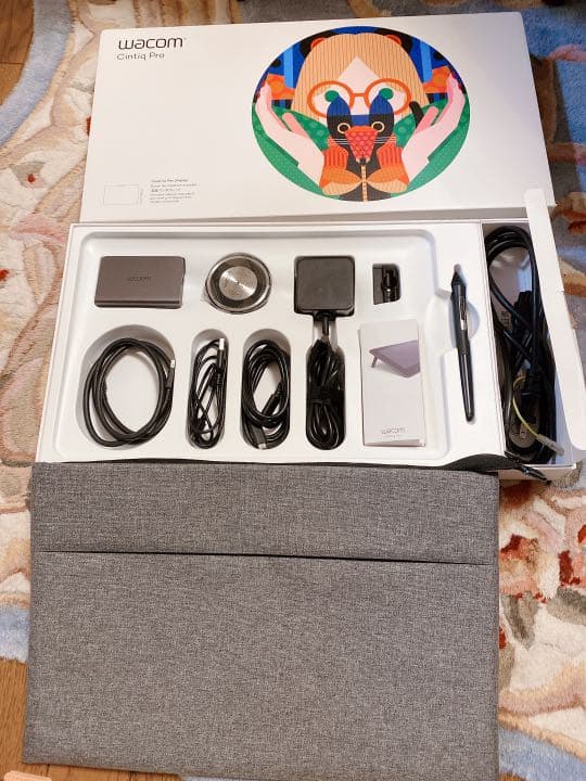 WACOM Cintiq 13 pro【純正ケース付】