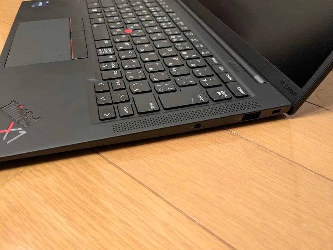 第12世代Core i5 ThinkPad X1 Carbon gen10
