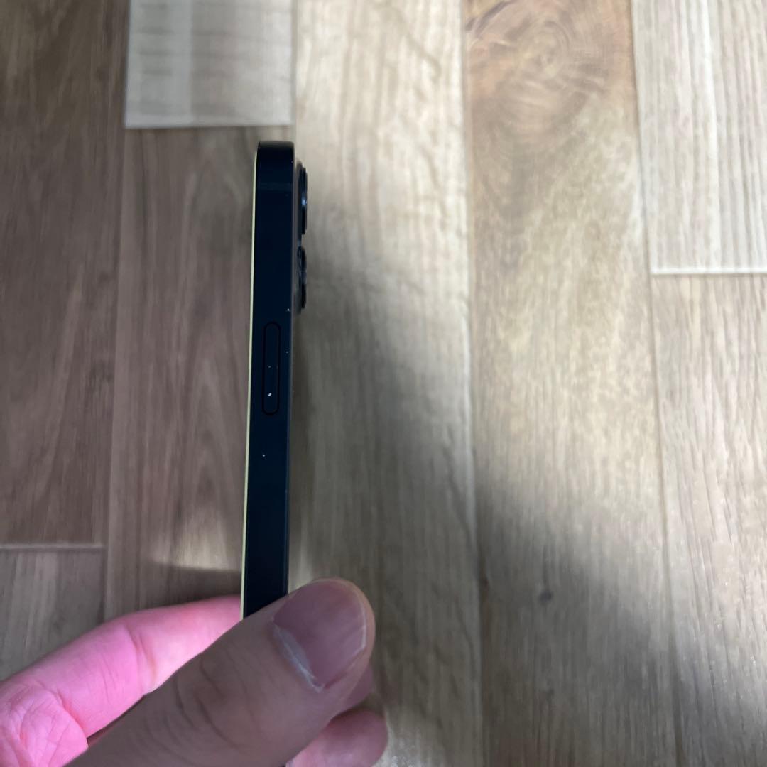 Apple iPhone 13 ブラック バッテリー79%