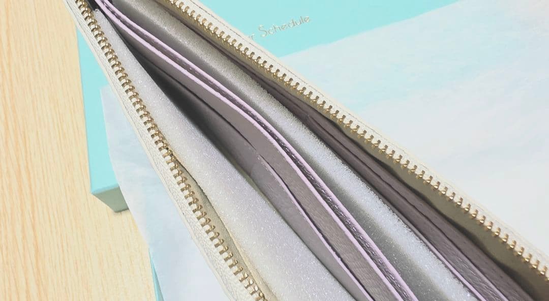 HerSchedule　チェレット誕生記念　メモリアルバルーン　長財布