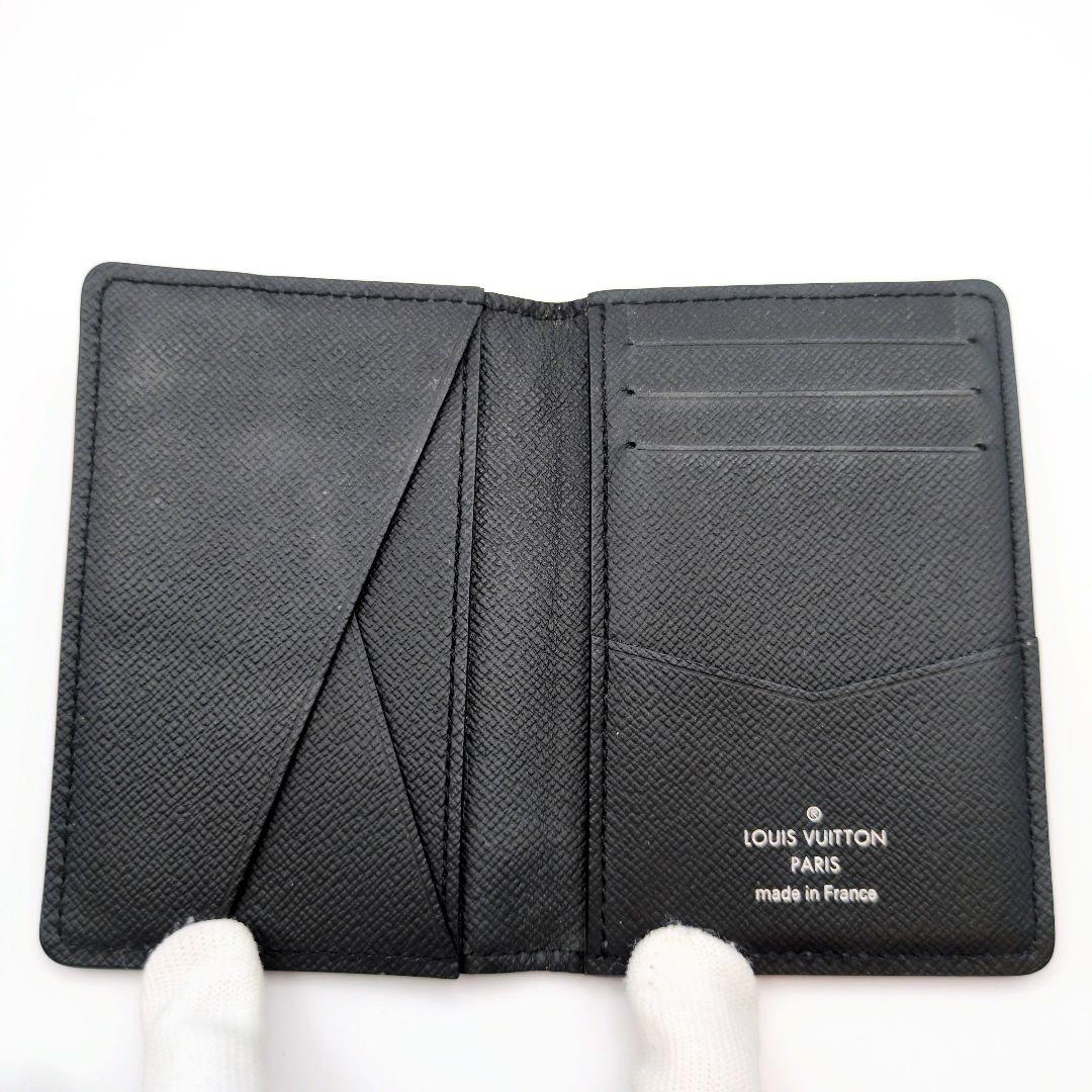新型 極美品✨ルイヴィトン 名刺入れ エピ オーガナイザー ドゥ ポッシュ 黒