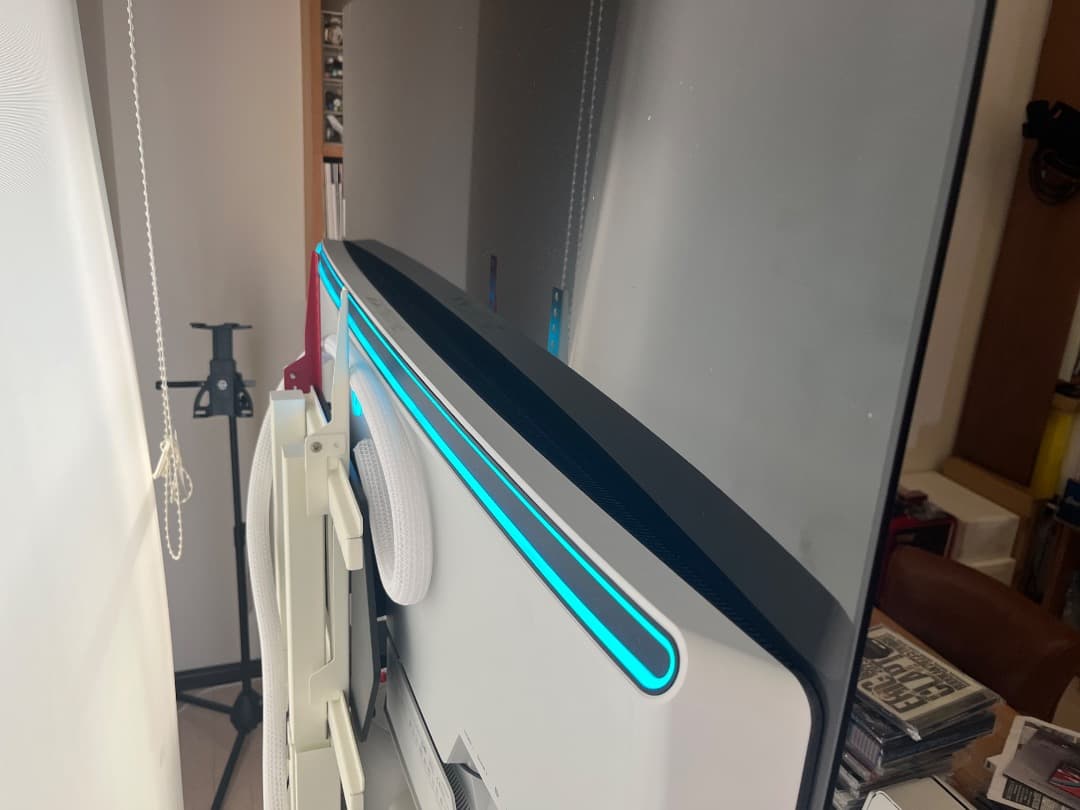 ALIENWARE AW5520QF 55インチ 有機EL 4K モニター 光沢