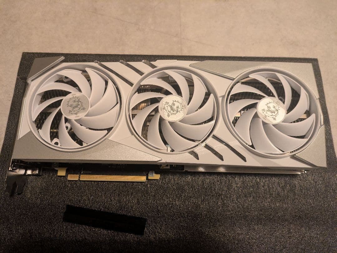 【MSI】4070TiSUPER 16G GAMING X SLIM WHITE