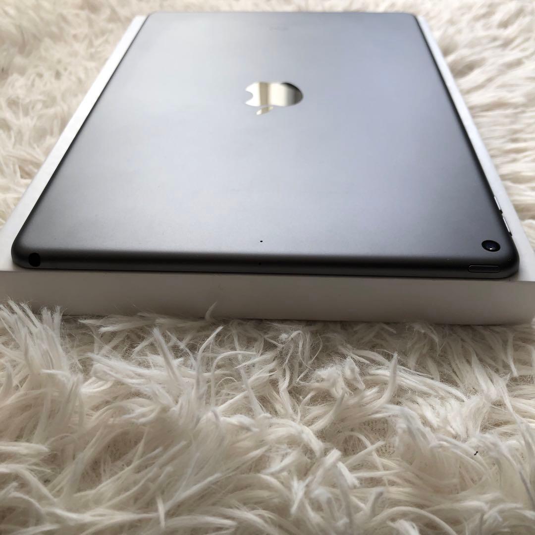 【完動品】iPad Air3 64GB 【付属品】【すぐ発送】