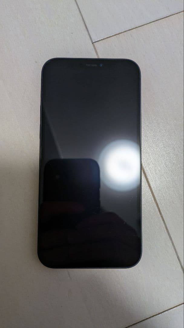 【美品】Apple iPhone 12 ブラック 本体