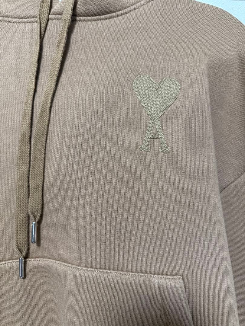 【AMI PARIS】】ハートロゴパーカー　ライトブラウン　　クリーニング済