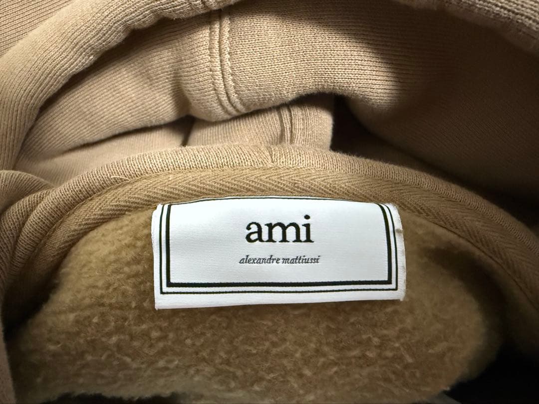 【AMI PARIS】】ハートロゴパーカー　ライトブラウン　　クリーニング済