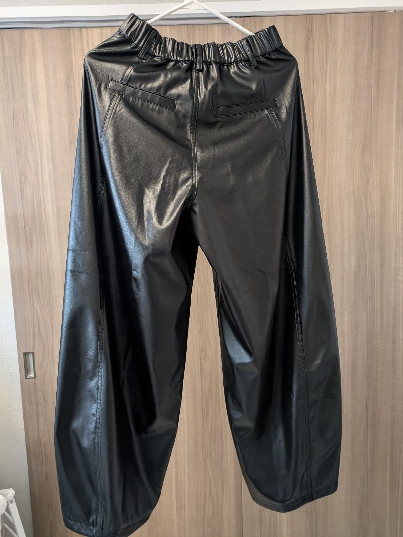 未使用　ADAM ET ROPE FEMME グロスボンディングコクーンパンツ