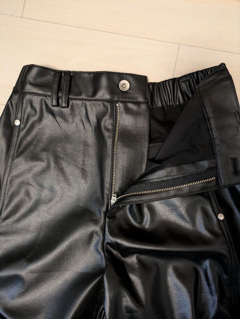 未使用　ADAM ET ROPE FEMME グロスボンディングコクーンパンツ