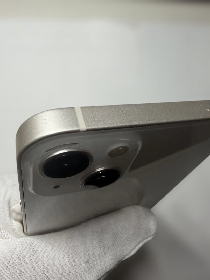 【美品】iPhone 13 128GB スターライト （ホワイト）箱付