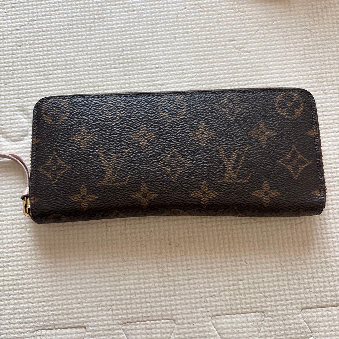 LOUIS VUITTON 財布