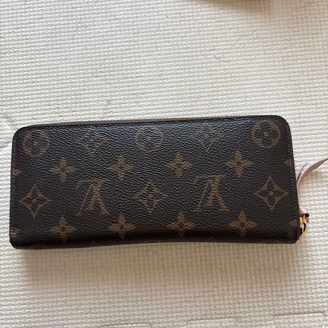LOUIS VUITTON 財布