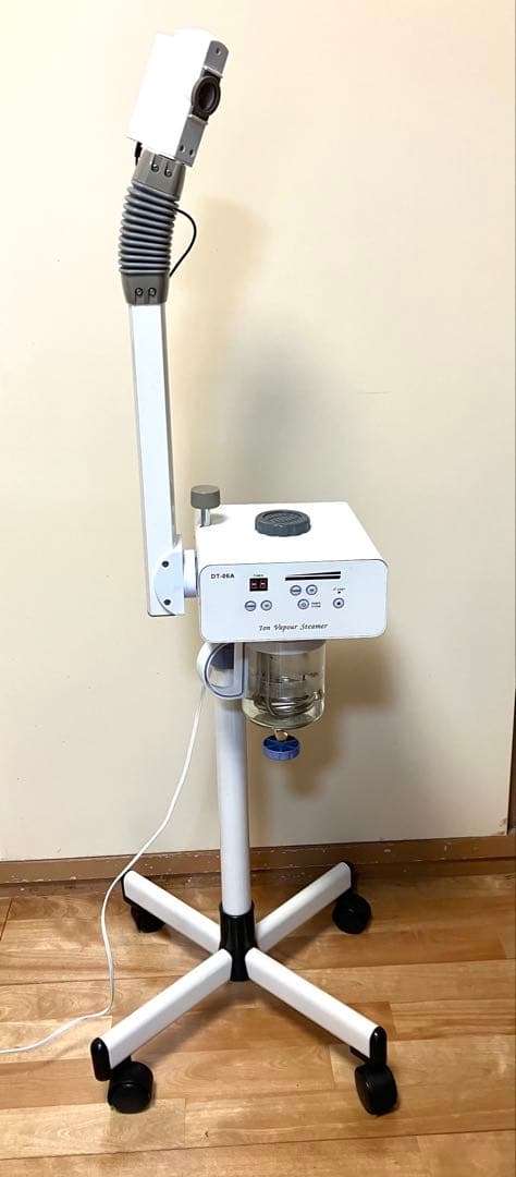 ⭐︎お引き取り限定⭐︎ 折り畳み式マッサージベッド＆スチーマー