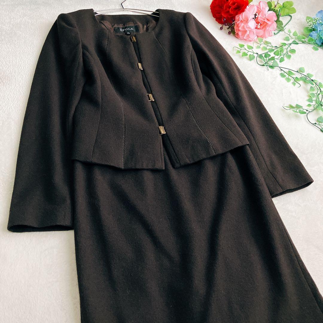 エポカEPOCA★ノーカラー スカートスーツ 金ボタン バックフリル セレモニー