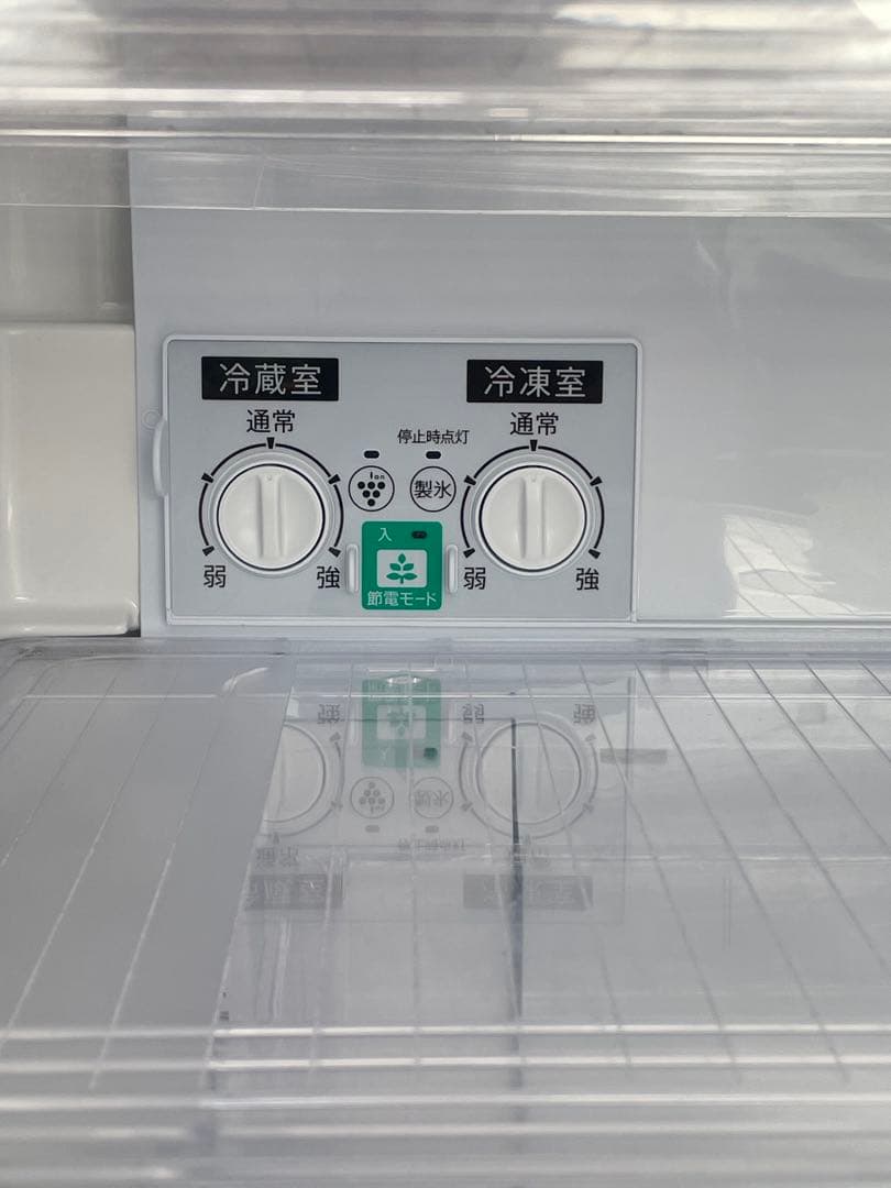 826 シャープ 左右どっちもドア 3ドア冷蔵庫 プラズマクラスター 自動製氷付
