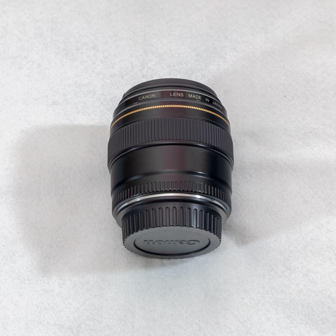 Canon EF 85mm f/1.8 USM レンズ　【中古】