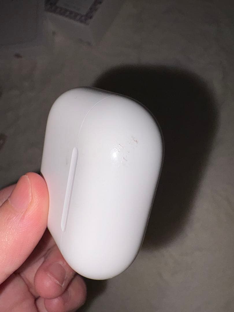 AirPods4 ノイズキャンセリング非搭載