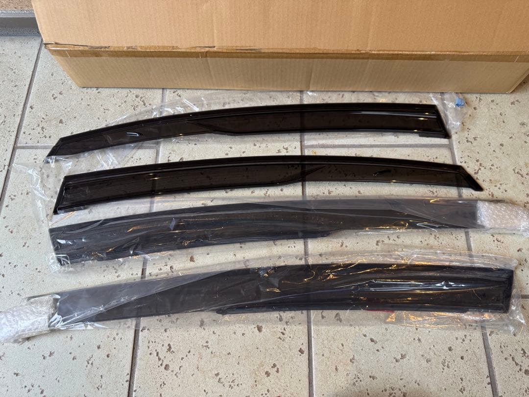 TRD GR スポーツ サイド バイザー(MS316-47004)プリウス60系