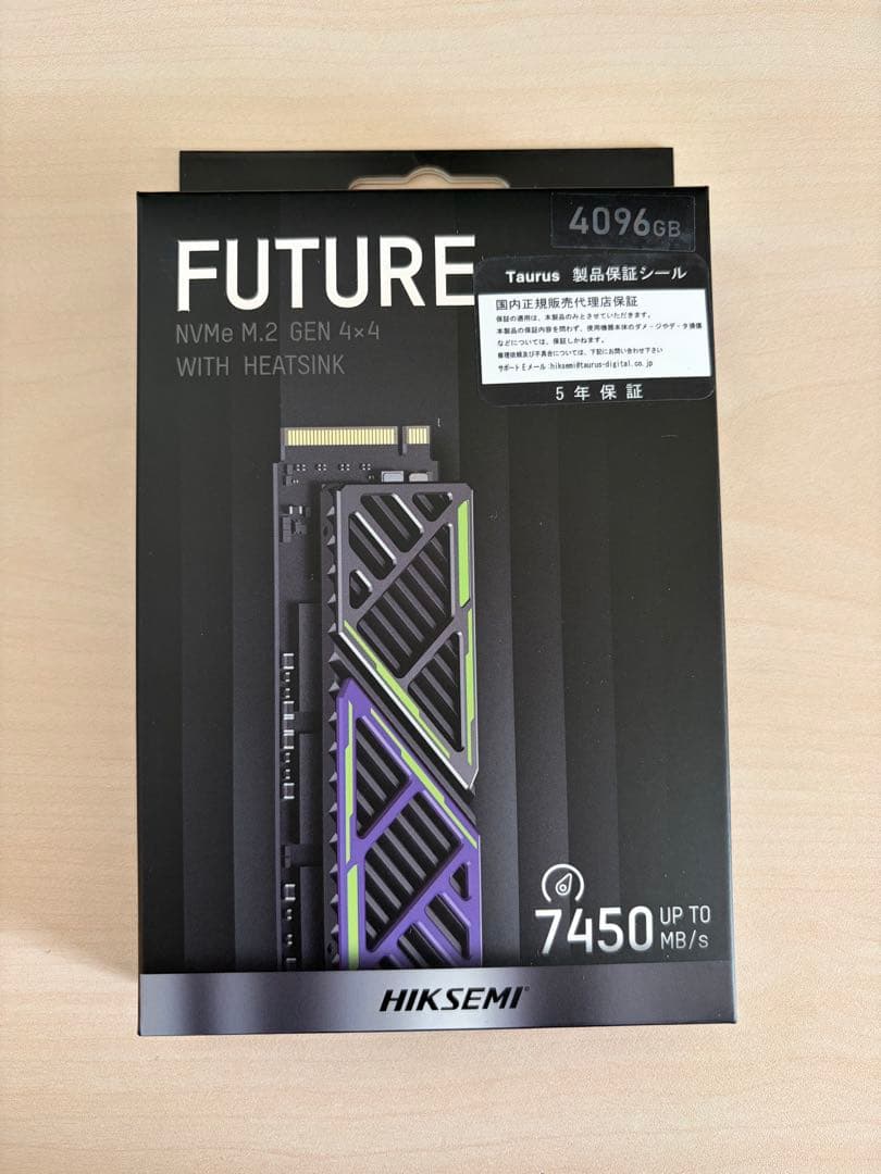 HIKSEMI FUTURE 4TB NVMe SSD 専用ヒートシンク付き