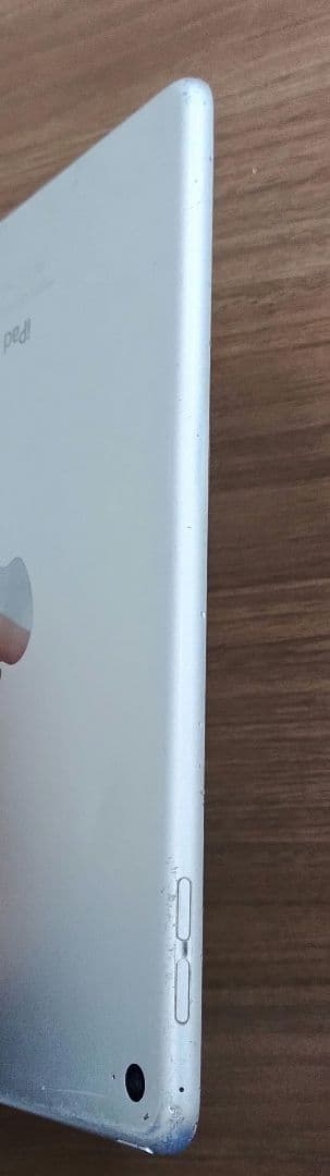 Apple iPad mini 4 シルバー 本体 128GB