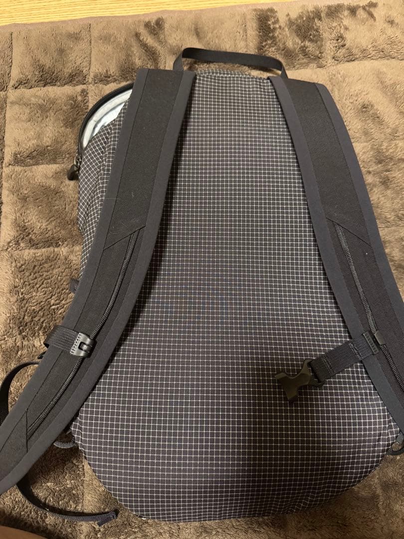 Arc'teryx コンシール15 ブラック！！　本日配送します！