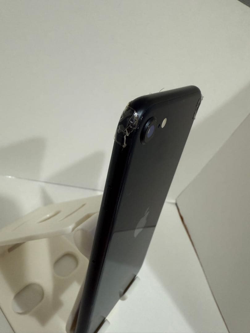 値下げ中！iPhoneSE 第3世代 ミッドナイトブラック 64GB 初期化済み