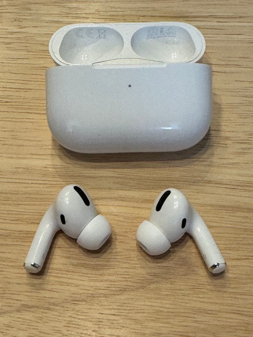 Apple AirPods Pro（第1世代）ワイヤレス充電ケース付き