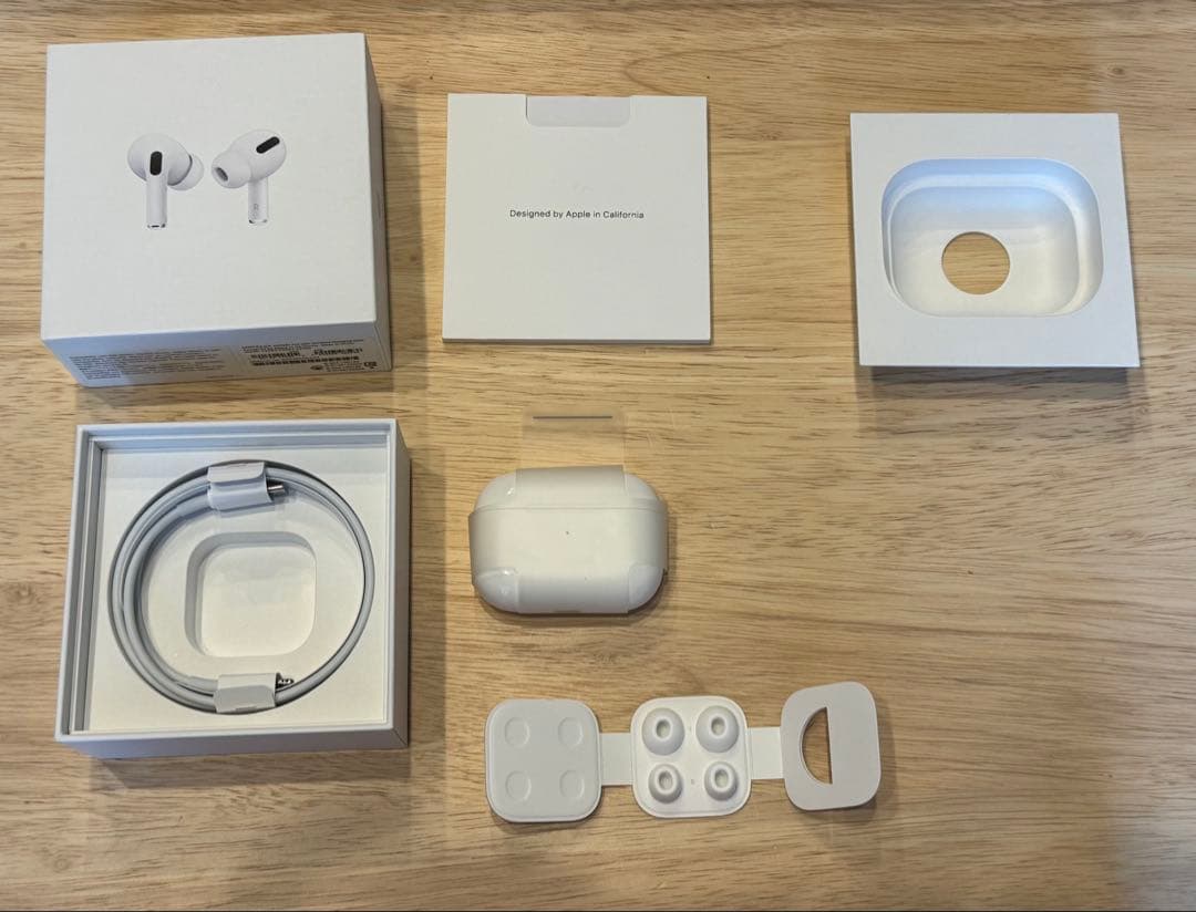 Apple AirPods Pro（第1世代）ワイヤレス充電ケース付き