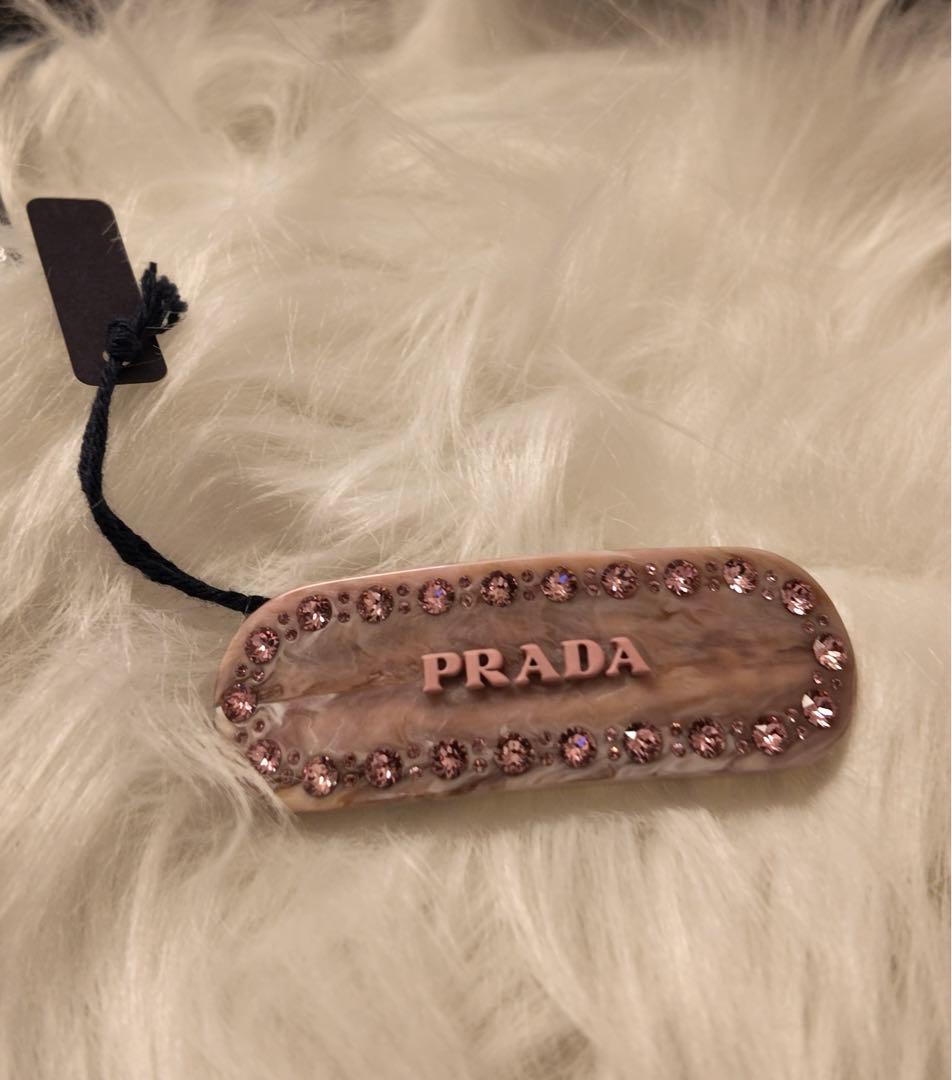 美品【未使用】PRADA ピンク ストーン チャーム　バレッタ　プラダ　正規品